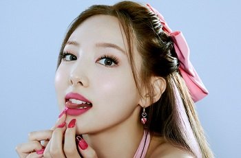 Nayeon TWICE đụ nhau cùng đại gia bị quay lén